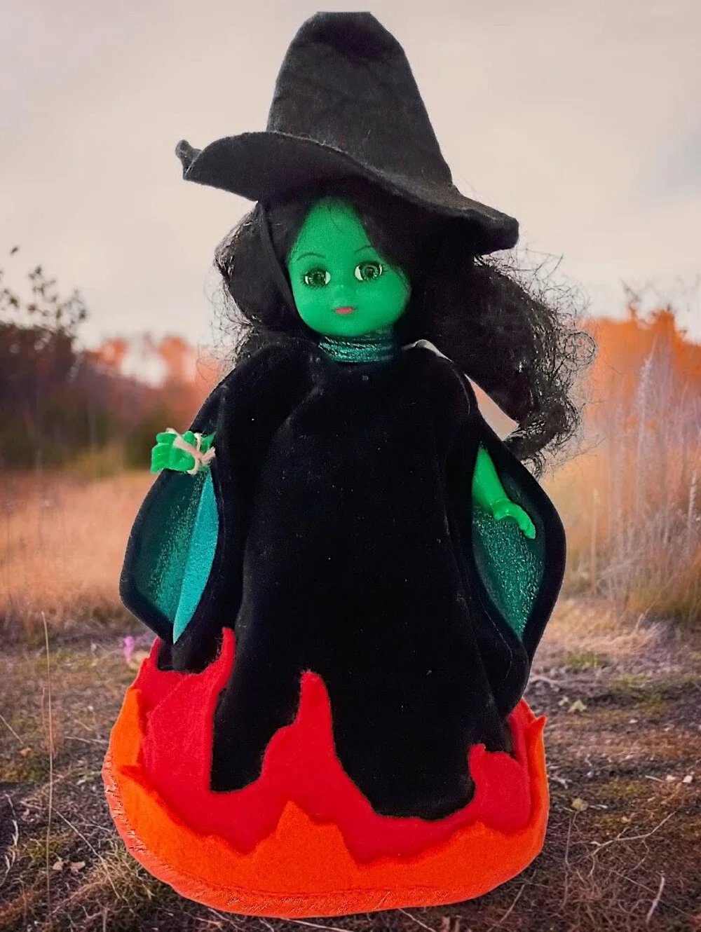 Madame Alexander Doll 1994 Wicked Witch Of The West Wizard of Oz‎ Velvet Flames